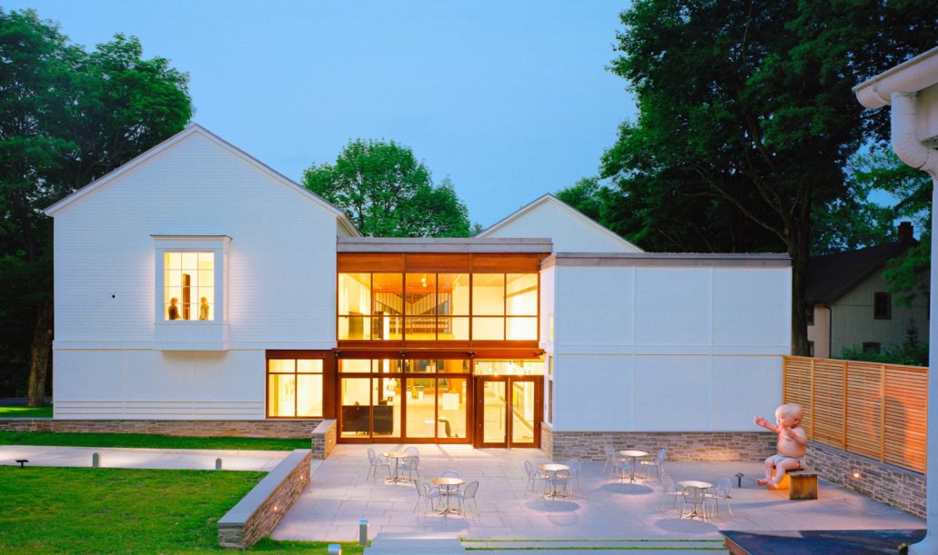 PP-Building-Gallery-Art-uu